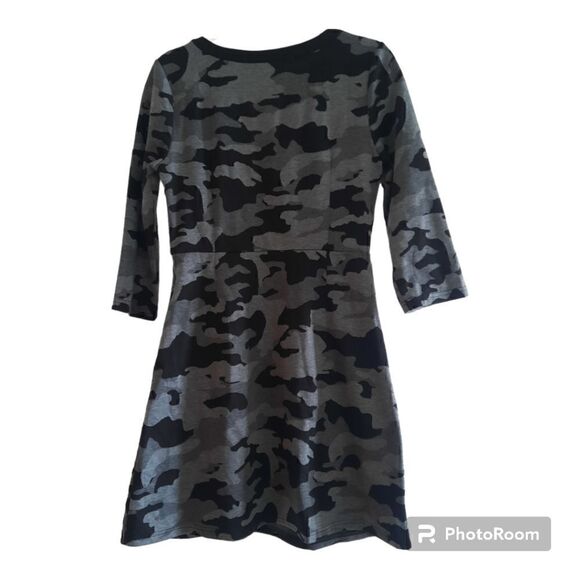 PAPILLON CLOTHING CAMO S/S Camo Dress w Keyhole Neck &Pockets - Picture 5 of 5